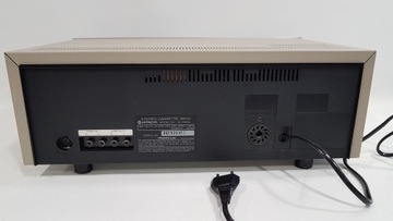 Видеомагнитофон HITACHI D-3300M / 3 ГОЛОВКИ / 2 РОЛИКА / D.DRIVE / AUDIOSHOCK