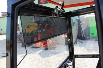 Кабина Ursus C 330, новый материал, Причалная кабина