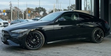 Mercedes CLE Coupe 2.0 200 204KM 2024 Mercedes-Benz CLE CLE200 AMG - bezowe wnetrze 2.0 Benzyna 204KM, zdjęcie 3