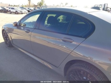 BMW Seria 7 G70 2022 BMW Seria 7 2022 BMW 7 Series 745e xDrive Plug-In Hybrid 3.0 280KM, zdjęcie 1