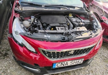 Peugeot 2008 I SUV Facelifting 1.2 PureTech 110KM 2017 Peugeot 2008 2017r, SALON POLSKA, 1.2 Benzyna. Lekko uszkodzony przod. Jez, zdjęcie 5
