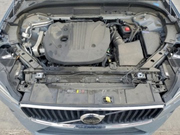Volvo XC60 II 2022 Volvo XC 60 B5 Momentum 2022 2.0 Benzyna 247KM, zdjęcie 6