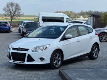 Ford Focus III Kombi 1.0 EcoBoost 100KM 2013 Ford Focus 1.0 Benz Nowy Rozrzad Benzyna 100KM