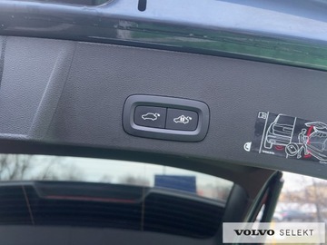 Volvo XC40 2021 Volvo XC 40 VOLVO XC40 B4 R-Design (197+14KM) Podg, zdjęcie 28