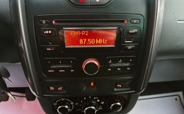 Dacia Duster I SUV Facelifting 1.5 dCi 109KM 2015 Dacia Duster 4x4 2015 1.5dCi, 109KM, Klima, Zarejestrowana w Polsce, VAT-m, zdjęcie 24