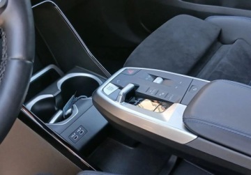 BMW X1 U11 Crossover 2.0 18d 150KM 2024 BMW X1 18d 150KM Adaptive Led Hak M Sport Kamera Ambiente Serwis ASO Car P, zdjęcie 20