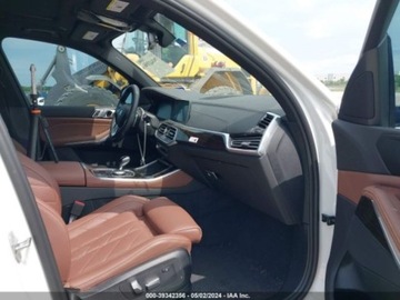 BMW X5 G05 2023 BMW X5 XDrive40I 2023 3.0l 3.0 Benzyna 335KM, zdjęcie 9