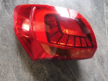 KIA Venga lift LAMPA TYLNA LEWA