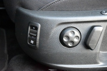 Volkswagen Passat B7 Variant 2.0 TDI CR DPF BlueMotion 140KM 2012 Volkswagen Passat B7 Variant Comfortline 2.0TDI *AUTOMAT* BOGATA Wersja HAK, zdjęcie 15