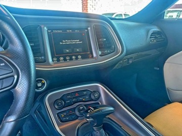 Dodge Challenger III 2022 Dodge Challenger 2022 DODGE CHALLENGER RT 5.7 Benzyna 372KM, zdjęcie 17