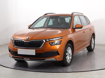 Skoda Kamiq Crossover 1.0 TSI 110KM 2022 Skoda Kamiq 1.0 TSI, Salon Polska, Serwis ASO, zdjęcie 1