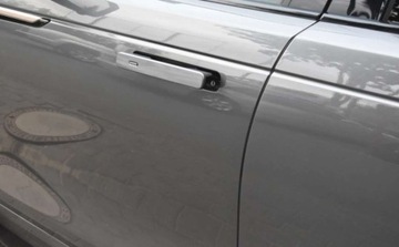 Land Rover Range Rover Velar SUV 2.0 Si4 300KM 2017 Land Rover Range Rover Velar Land Rover Range Rover Velar 2.0 Si4 GPF R-Dy, zdjęcie 31