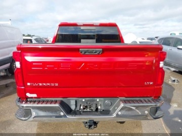 Chevrolet Silverado II 2022 Chevrolet Silverado 1500 Short Bed Ltz 2022 5.3l 5.3 Benzyna 355KM, zdjęcie 4