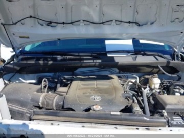 Toyota Sequoia II 2022 Toyota Sequoia sr5, 2022r., 5.7L 5.7 Benzyna 381KM, zdjęcie 12