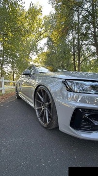 Audi A4 B9 RS4 Avant Facelifting 2.9 TFSI 450KM 2023 Audi Rs4 2.9 450KM 4X4 2023r z felgami Vossen, zdjęcie 4