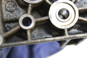 BMW E38 735I M62 V8 1745741 UCHYCENÍ MOTORU LEVÝ DRŽÁK