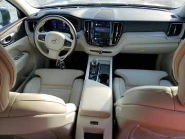 Volvo XC60 II Crossover Plug-In Facelifting 2.0 T8 455KM 2022 Volvo XC 60 T8 Recharge Inscription 2022 2.0L 2.0 Hybryda 455KM, zdjęcie 8