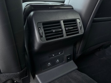 Land Rover Range Rover Velar SUV PHEV 2.0 404KM 2024 Range Rover Velar P400e Dynamic SE 2.0 (404KM) 2024, zdjęcie 8