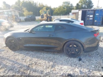 Chevrolet Camaro VI Coupe 6.2 455KM 2018 Chevrolet Camaro 1SS 2018 6.2L 6.2 Benzyna 455KM, zdjęcie 2