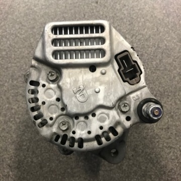 ГЕНЕРАТОР ПЕРЕМЕННОГО ТОКА KUBOTA D722 D1005 V1405 V1305 V1505 DENSO 16241-64011 12V