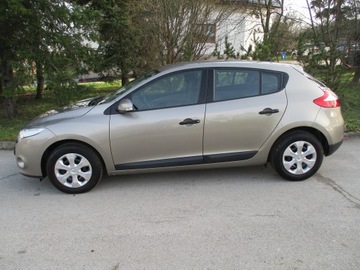 Renault Megane III Hatchback 1.5 dCi 85KM 2009 RENAULT MEGANE III 1.5 dCi sprowadzony 5 drzwi Ładny, zdjęcie 6