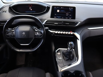 Peugeot 3008 II Crossover Facelifting  1.2 PureTech 130KM 2021 Peugeot 3008 1.2 PureTech, Salon Polska, zdjęcie 6