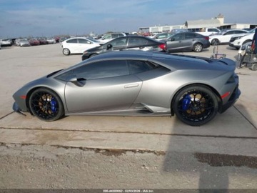 Lamborghini Huracan 2021 Lamborghini Huracan Evo Coupe 2021 5.2 Benzyna 602KM, zdjęcie 2