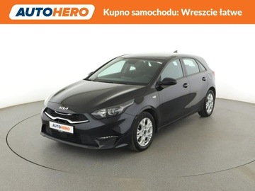 Kia Ceed III Hatchback Facelifting  1.0 T-GDI 120KM 2022 Kia Cee'd Kamera, Aut.klima, Navi, Bluetooth