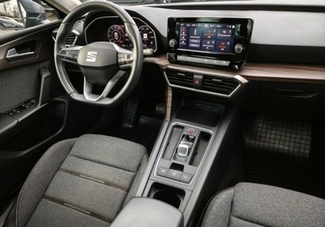 Seat Leon IV Sportstourer 1.5 eTSI (MHEV) 150KM 2021 Seat Leon Xcellence Pakiety, Hak, Wirtualny kokpit, ACC, Podgrzewane fote, zdjęcie 15