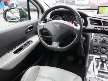 Peugeot 3008 I 2013 Peugeot 3008 Hybrid4, 197 KM, 4X4, Automat, zdjęcie 6