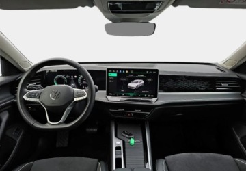 Volkswagen Passat B8 Variant Facelifting 2.0 TDI SCR 150KM 2024 Volkswagen Passat Variant Bogata wersja - Masaze - Virutal Cockpit - Alcan, zdjęcie 12