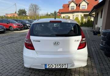 Hyundai i30 I Hatchback 1.4 109KM 2010 Hyundai i30 Rej.03.2011 1,4 109KM LPG Klimatronik 1.4 BenzynaLPG 109KM, zdjęcie 6