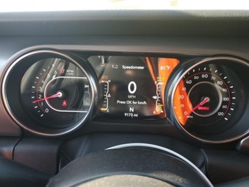 Jeep Wrangler IV 2022 Jeep Wrangler Rubicon 2022 3.6l 3.6 Benzyna 285KM, zdjęcie 9