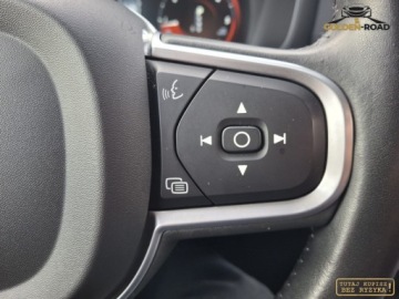 Volvo V60 II  Kombi 2.0 D3 150KM 2019 Volvo V60 2,0 d 150 KM automat navi alu el. klapa hak oplacony 2.0 Diesel, zdjęcie 15