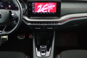 Skoda Octavia IV RS Liftback 2.0 TSI 245KM 2022 Skoda Octavia RS 2.0 TSI, Salon Polska, zdjęcie 11