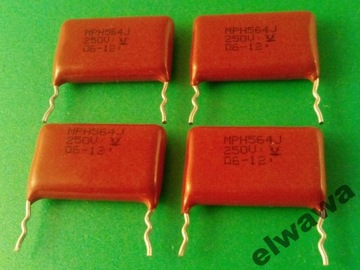 Kondensator fol. 560nF 250V 5% R22 MKP EUR -20szt.