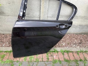 BMW 1 F20 F21 2017 DVEŘE LEVÝ ZADNÍ