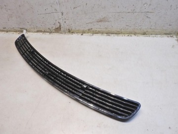 РЕШЕТКА ВПУСКА КАПОТА MERCEDES W203 LIFT 2038800205