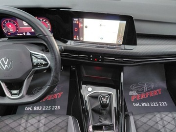 Volkswagen Golf VIII Variant 1.5 TSI 150KM 2023 Volkswagen Golf R Line Panorama Kamera Harman Kardon 1.5 Benzyna 150KM, zdjęcie 20
