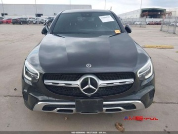 Mercedes GLC C254/X254 2023 Mercedes-Benz GLC 2023 r., 2,0L GLC 300 COUPE 4MATIC 2.0 Benzyna 255KM, zdjęcie 1