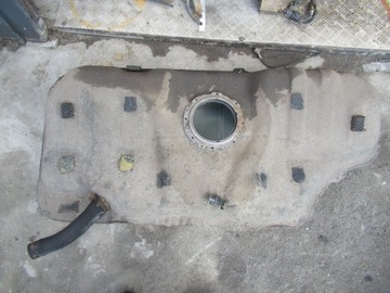 HYUNDAI VELOSTER NÁDRŽ PALIVA 1.6 T-GDI 2013 R 31100-2V500