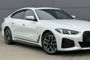 BMW i4 Gran Coupe Facelifting eDrive 40 340KM 2026 BMW i4 Podgrzewane fotele Tempomat Zasieg 582km Duzy rabat Od reki, zdjęcie 11