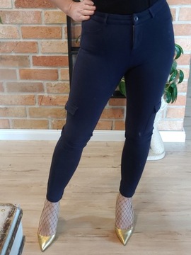 Camaieu spodnie legginsy dresy bojówki r. 36