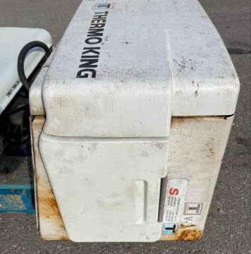 ГЕНЕРАТОР THERMO KING (ПО ЗАПЧАСТИ)