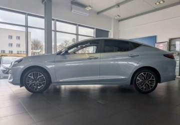 JAC 2025 JAC J7 Kolory dostepne od reki: Czerwony, Szary, Niebieski 1.5 Benzyna, zdjęcie 7