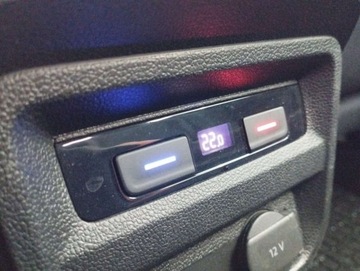 Volkswagen Tiguan II SUV 1.5 TSI EVO 150KM 2019 Volkswagen Tiguan 1.5 TSI 150KM Android Auto Salon PL Grzane Fotele Kamera, zdjęcie 28