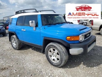 Toyota FJ Cruiser 2008 Toyota FJ 2008, po lekkim gradobiciu, od ubezpieczalni 4.0 Benzyna 399KM