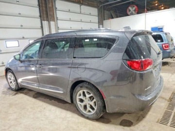 Chrysler Pacifica II 2019 Chrysler Pacifica 2019 r., 3,6L TOURING L PLUS 3.6 Benzyna 287KM, zdjęcie 2