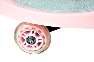 Гравитационная поездка на детском транспорте со светодиодными колесами