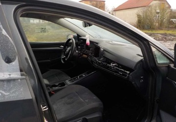 Volkswagen Golf VIII Hatchback 1.0 eTSI mHEV 110KM 2023 Volkswagen Golf Okazja Hybryda 110KM, zdjęcie 16